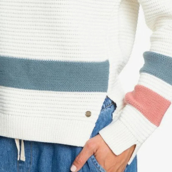 Roxy Ribbed Knit Stripe Long Sleeve Sweater  Jumper White Cotton Blend Sz Small - Picture 2 of 8